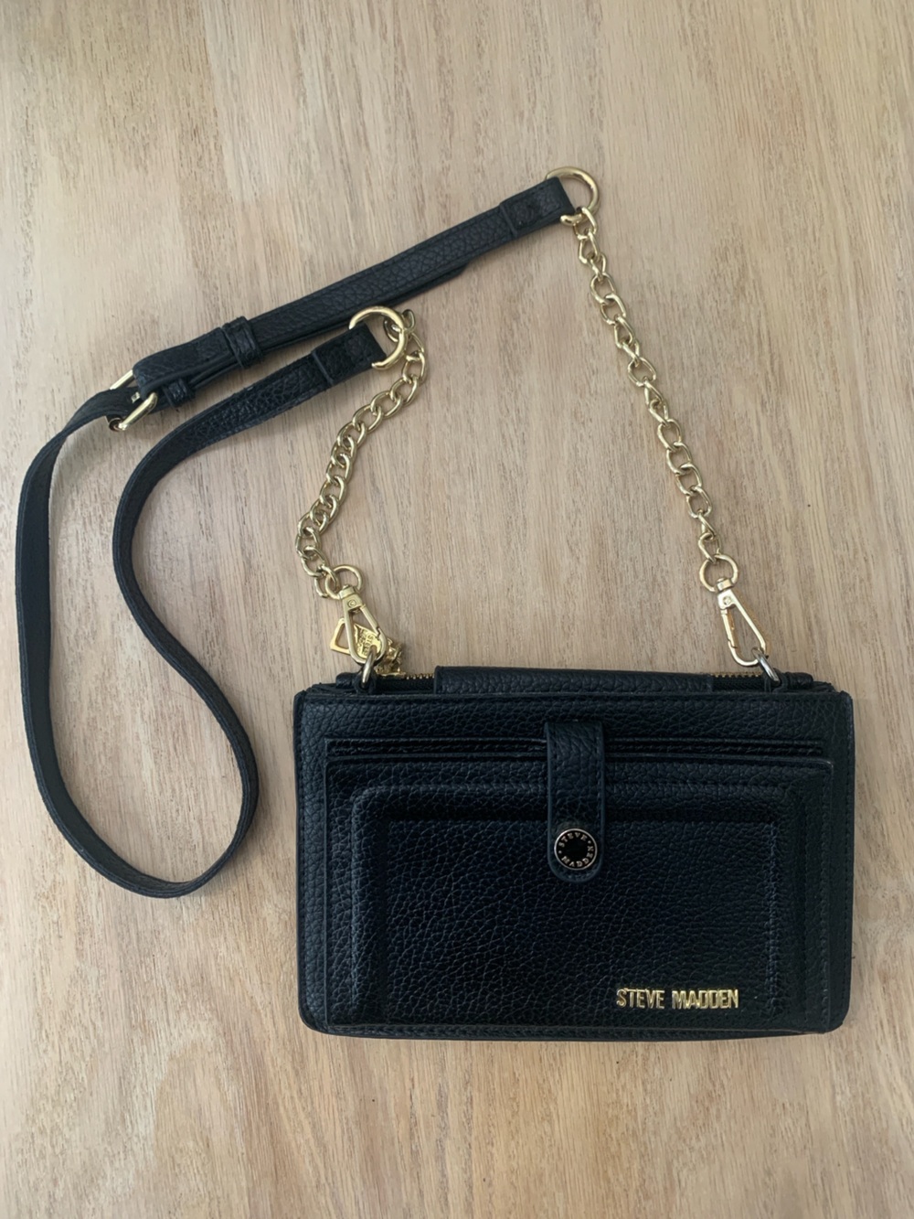 Steve Madden Black Pebbled Leather Crossbody with Gold Chain